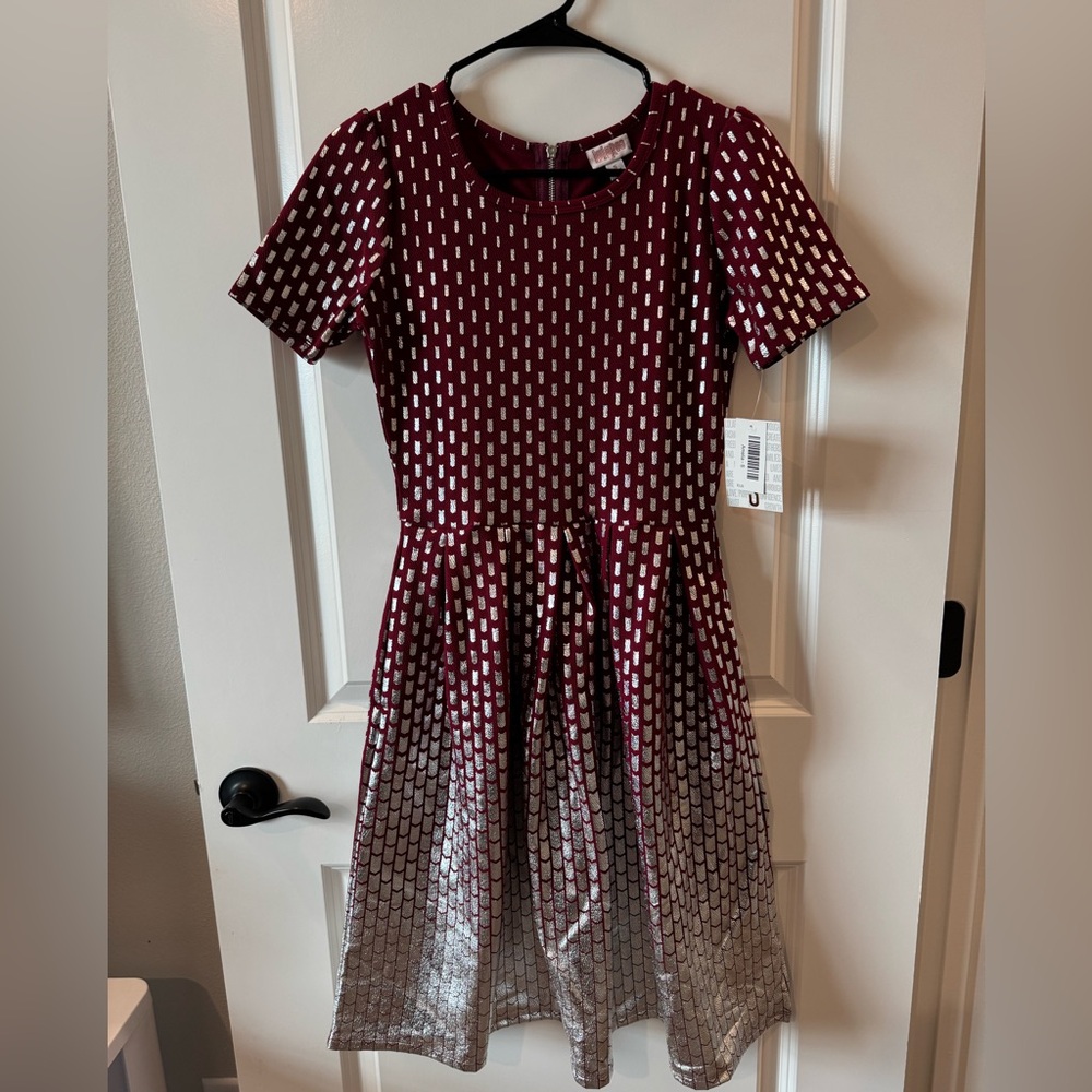Lularoe Amelia elegant dress Small Maroon Silver